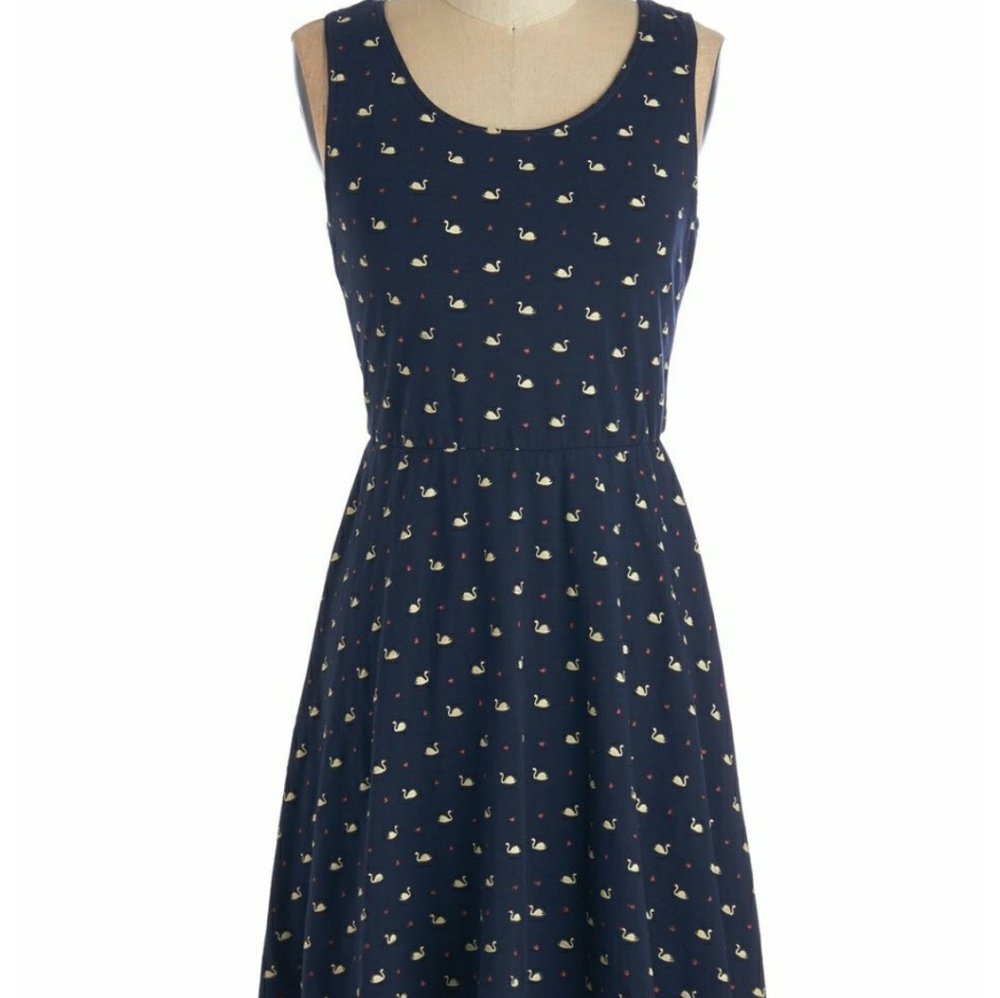 Swan dress